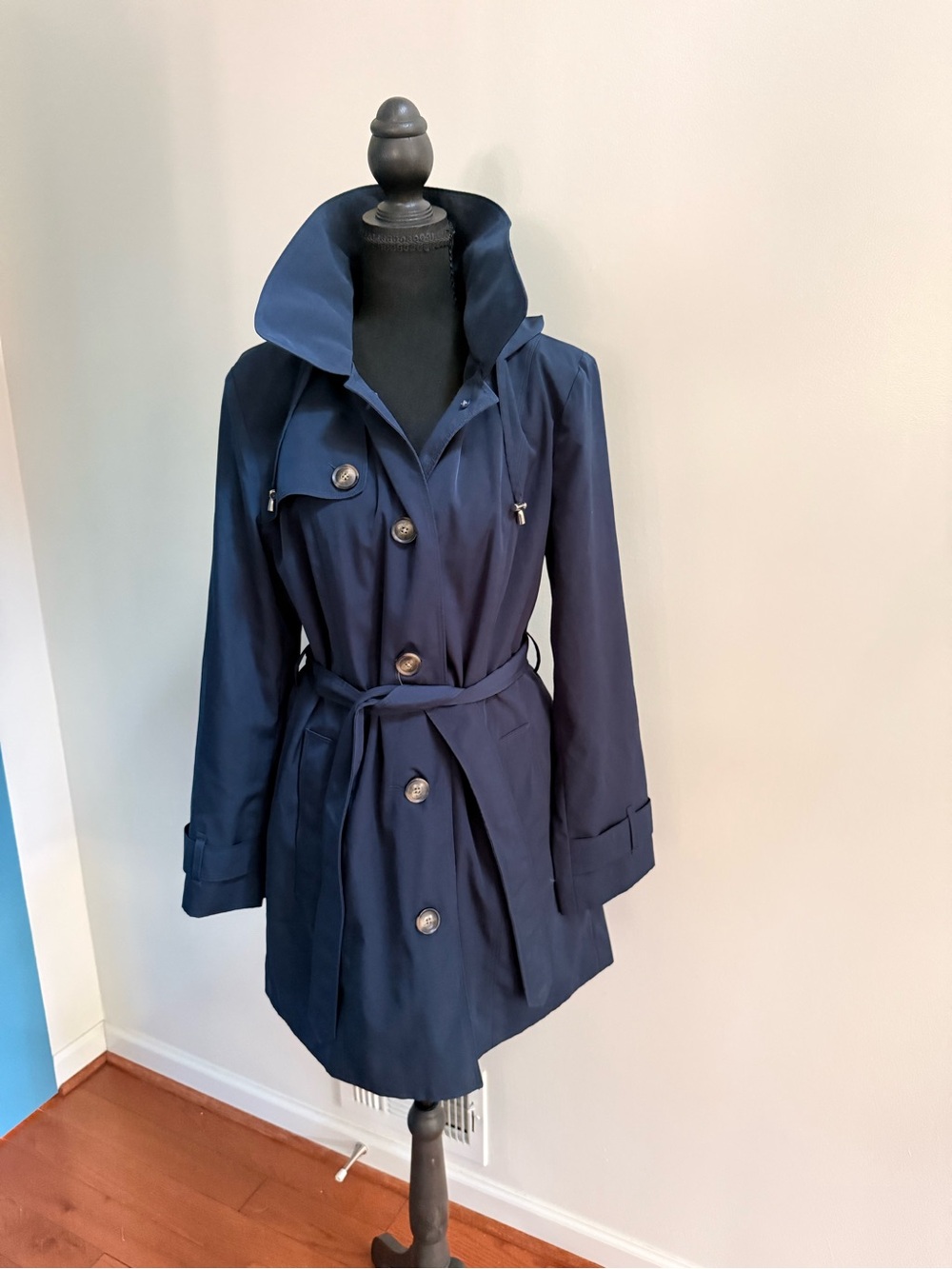 London Fog Navy Blue Hooded Belted Trench Rain Coat Women’s Classic Jacket - Picture 3 of 9